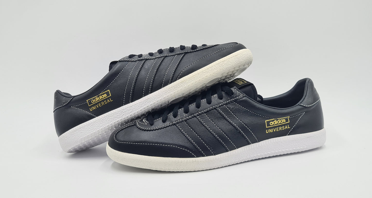 *NEU* 2007 Adidas Universal Retro Schwarz UK 10,5 / EUR 45 1/3
