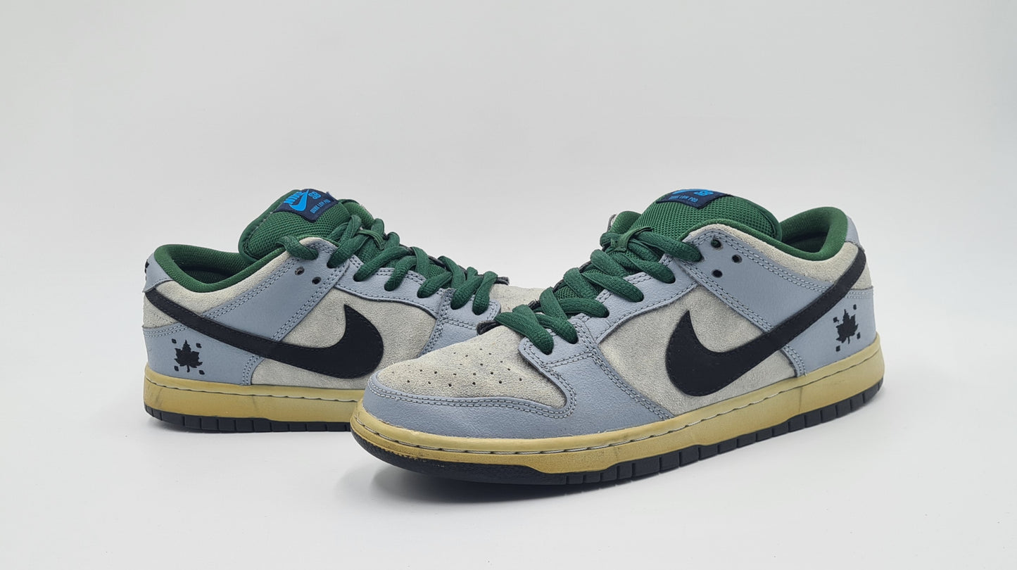 *Guter Zustand* 2014 Nike Dunk Low Premium 'Maple Leaf' Gr. UK 7,5 / EUR 42