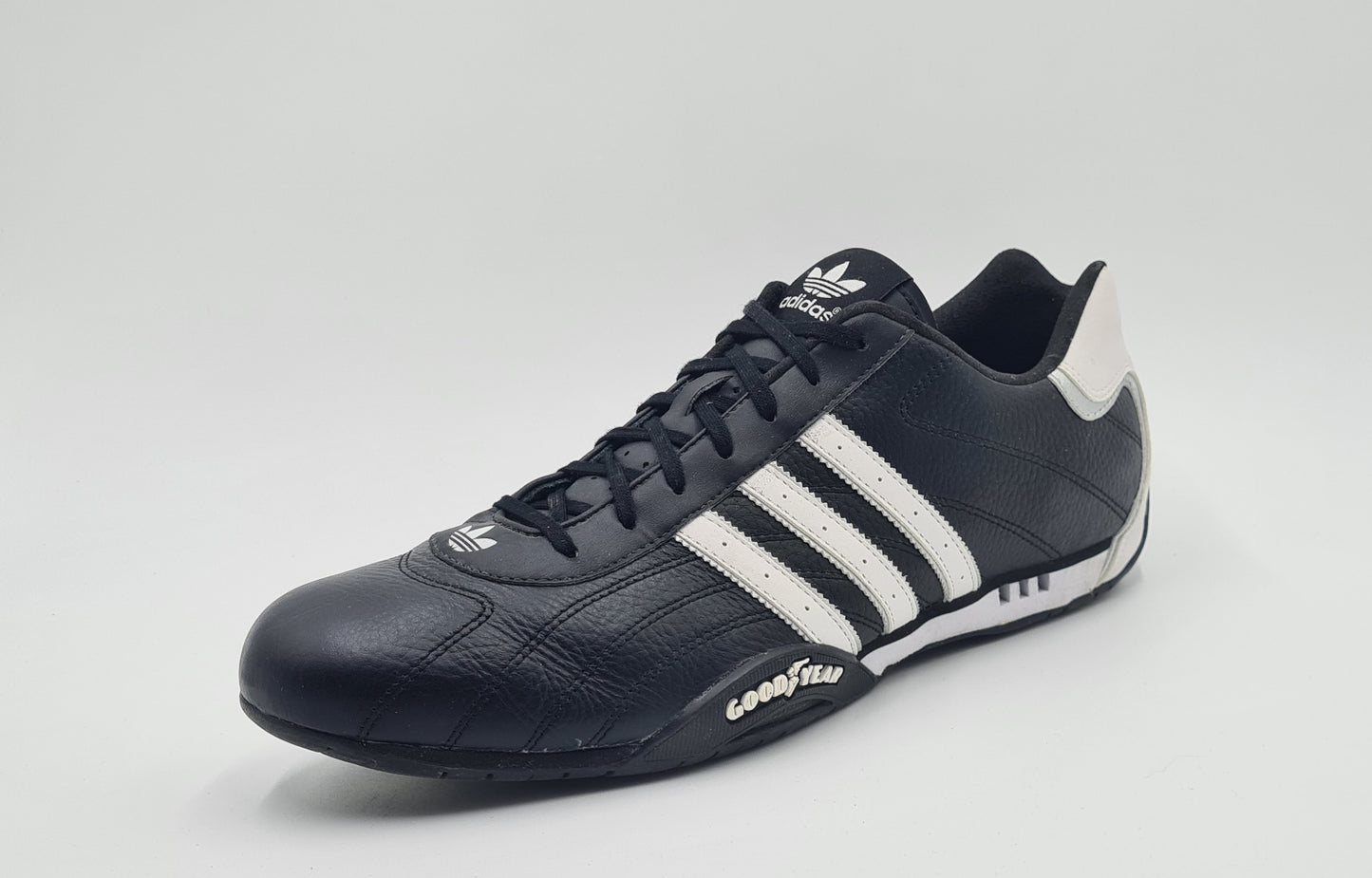 *WIE NEU* 2011 Adidas Adi Racer Low Good Year Schwarz Gr. UK 12 / EUR 47 1/3