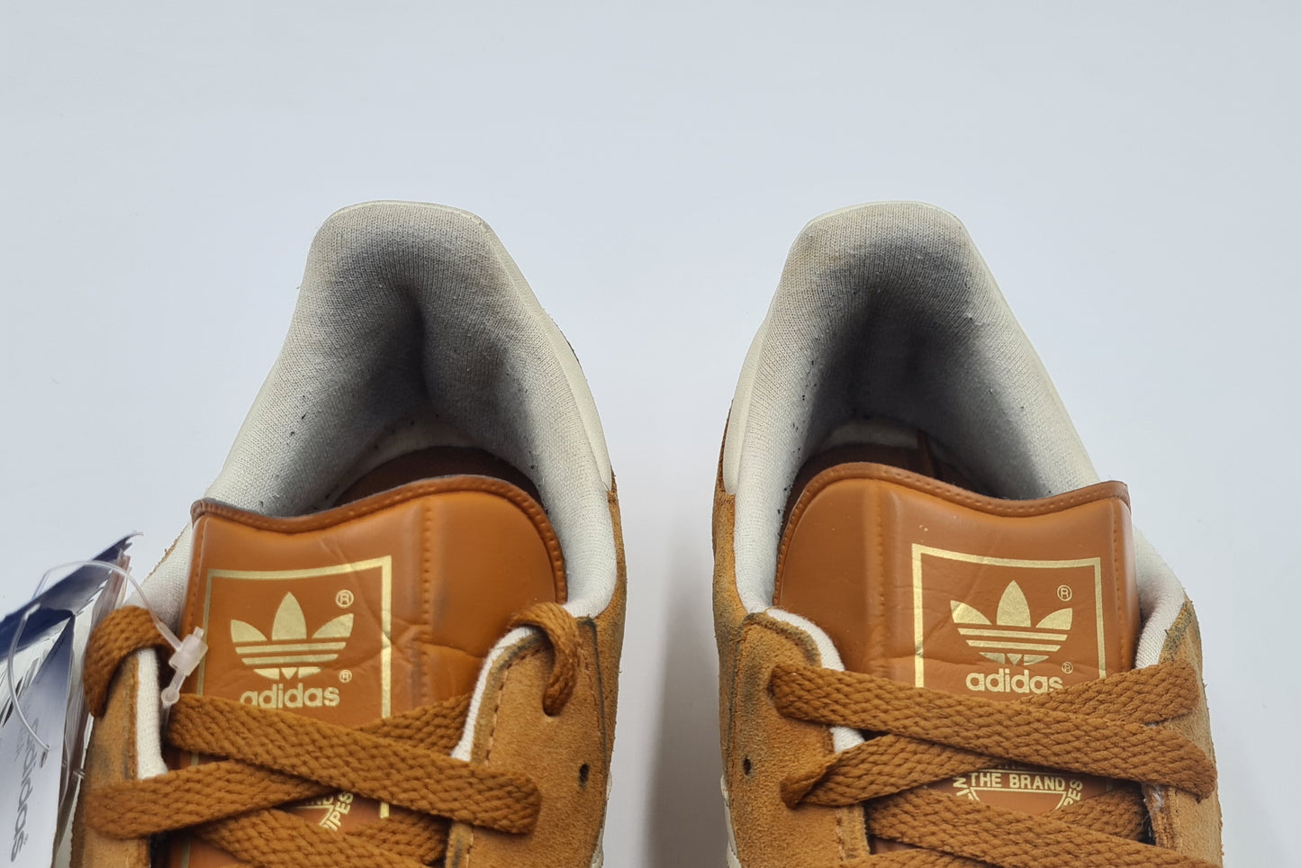 *Guter Zustand* 2011 Adidas Samba Retro Orange Gr. UK 10 / EUR 44 2/3