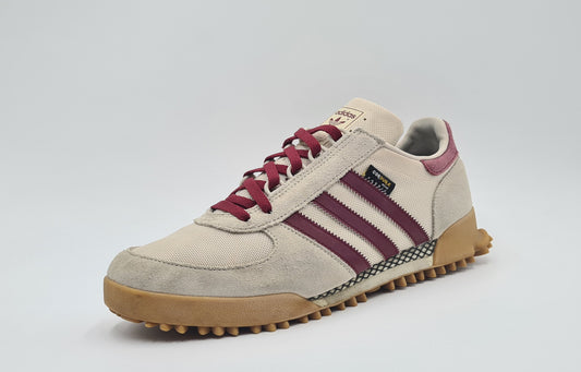 *Good condition* 2023 Adidas Marathon TR Cordura Beige / Red UK 10 / EUR 44 2/3