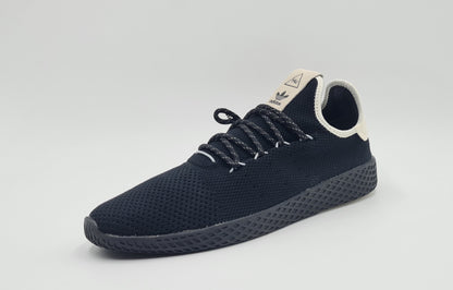*NEU* 2022 Adidas Tennis HU Pharrell Williams Gr. UK 8,5 / EUR 42 2/3