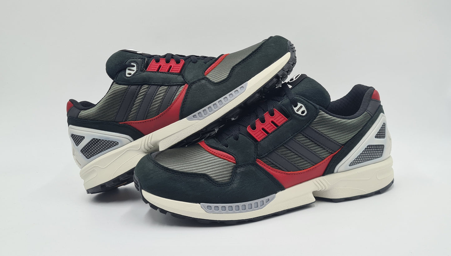 *NEU* 2025 Adidas x Mercedes AMG ZX 8500 UK 11 / EUR 46