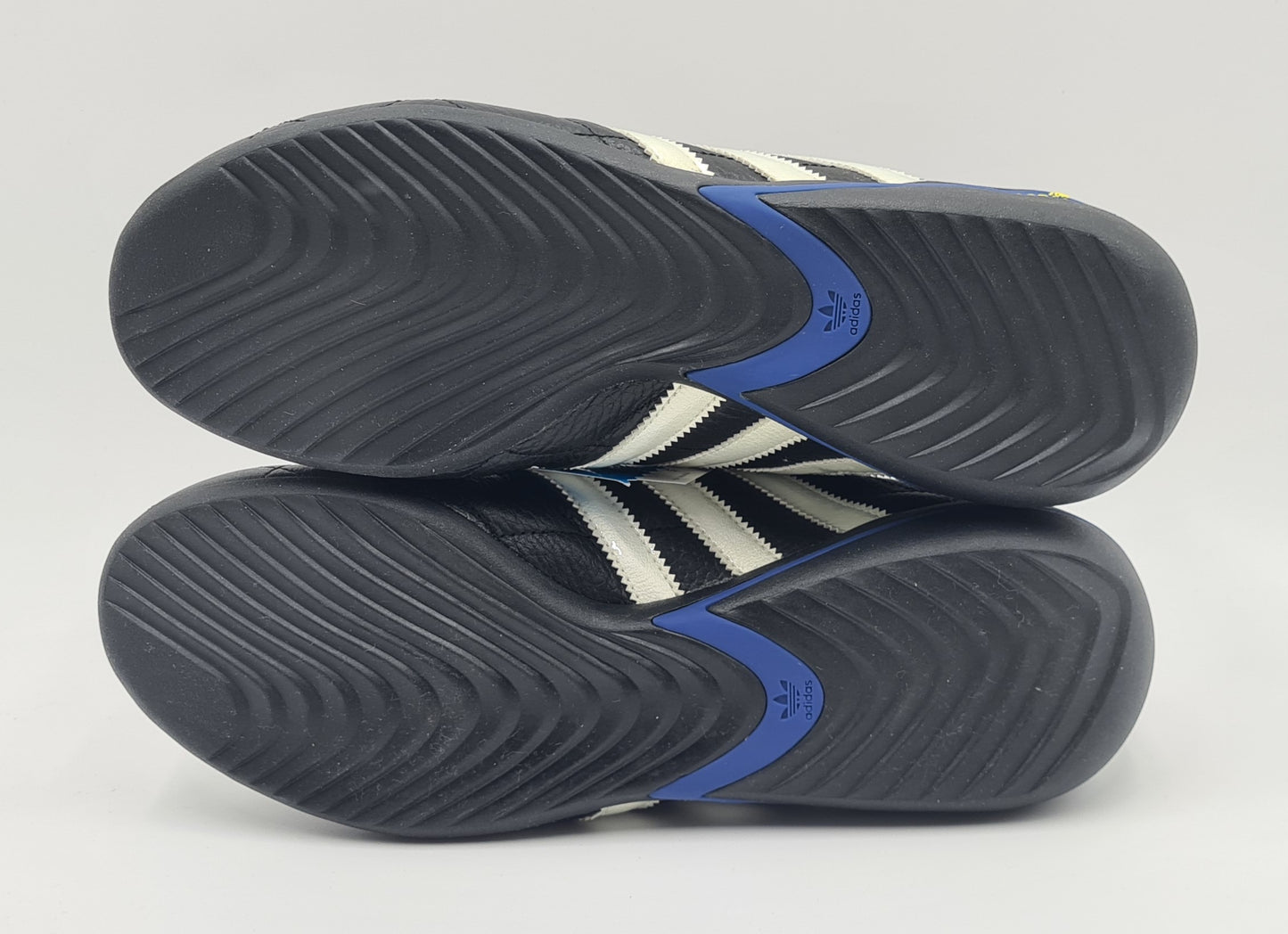 *NEU* 2008 Adidas Adi Racer 4 Good Year Schwarz Gr. UK 8 / EUR 42