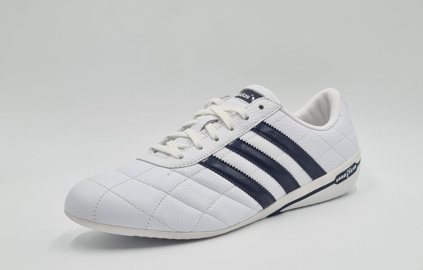 *NEU* 2008 Adidas Adi Racer 4 Good Year Weiß Gr. UK 8 / EUR 42