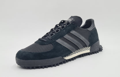 *NEU* 2017 Adidas Marathon TR Retro Schwarz UK 7,5 / EUR 41 1/3