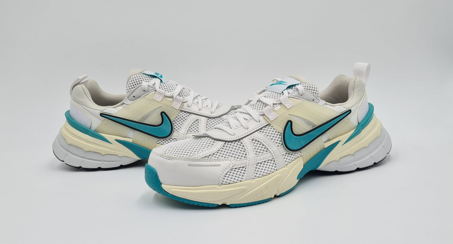 *NEW* 2023 Nike V2K Run 'Dusty Cactus' UK 9.5 / EUR 44.5