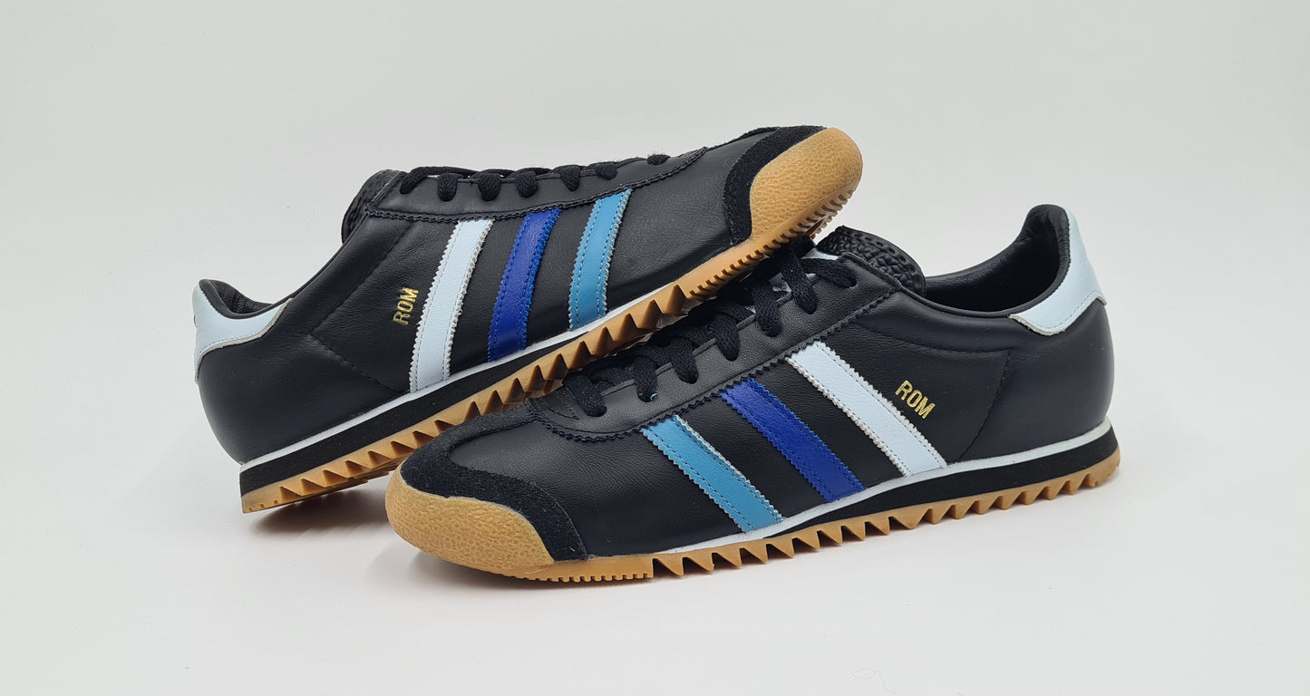 *VGC* 2020 Adidas Rom Retro Black Blue UK 10 / EUR 44 2/3