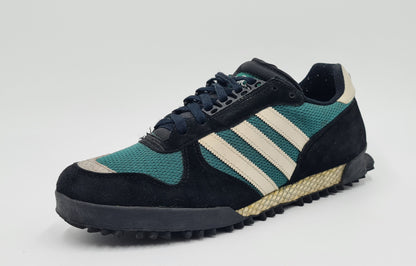 *VGC* 1996 Adidas Marathon TR Green Black UK 10.5 / EUR 45 1/3