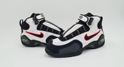 *NEU* Vintage 1997 Nike Air Zoom Turf Michael Schumacher UK 7 / US 8 / EUR 41