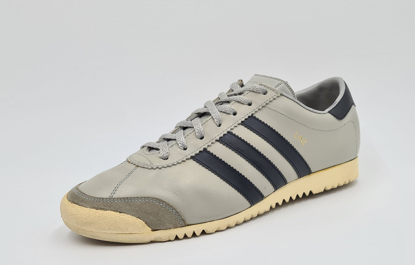 *TOP* Vintage 1980er Adidas Linz Yugoslavia UK 10 / EUR 44 2/3