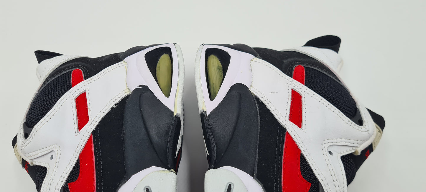 *NEU* Vintage 1995 Nike Air DVST8 Basketball Schuhe UK 7 / EUR 41