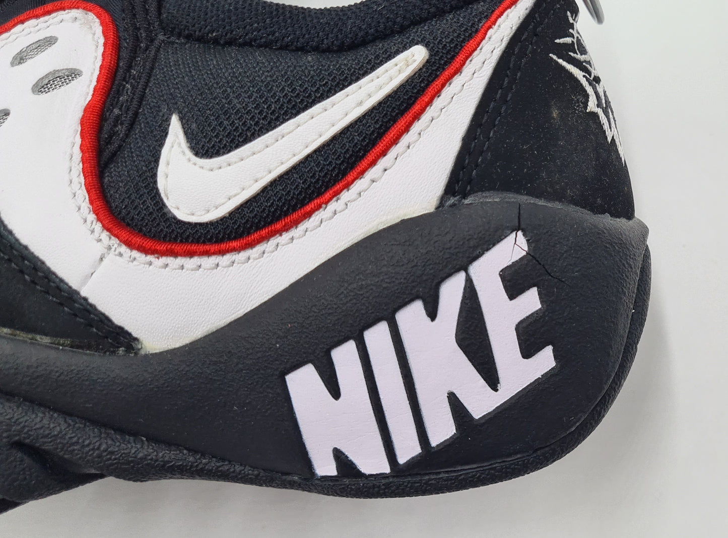 *NEU* Vintage 1996 Nike Air Worm Ndestrukt Dennis Rodman UK 7,5 / EUR 42