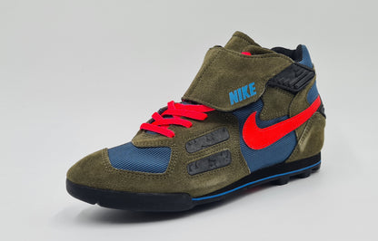 *LIKE NEW* Vintage 1992 Nike Air Echelon Cycling / Trekking Boots UK 8.5 / EUR 43
