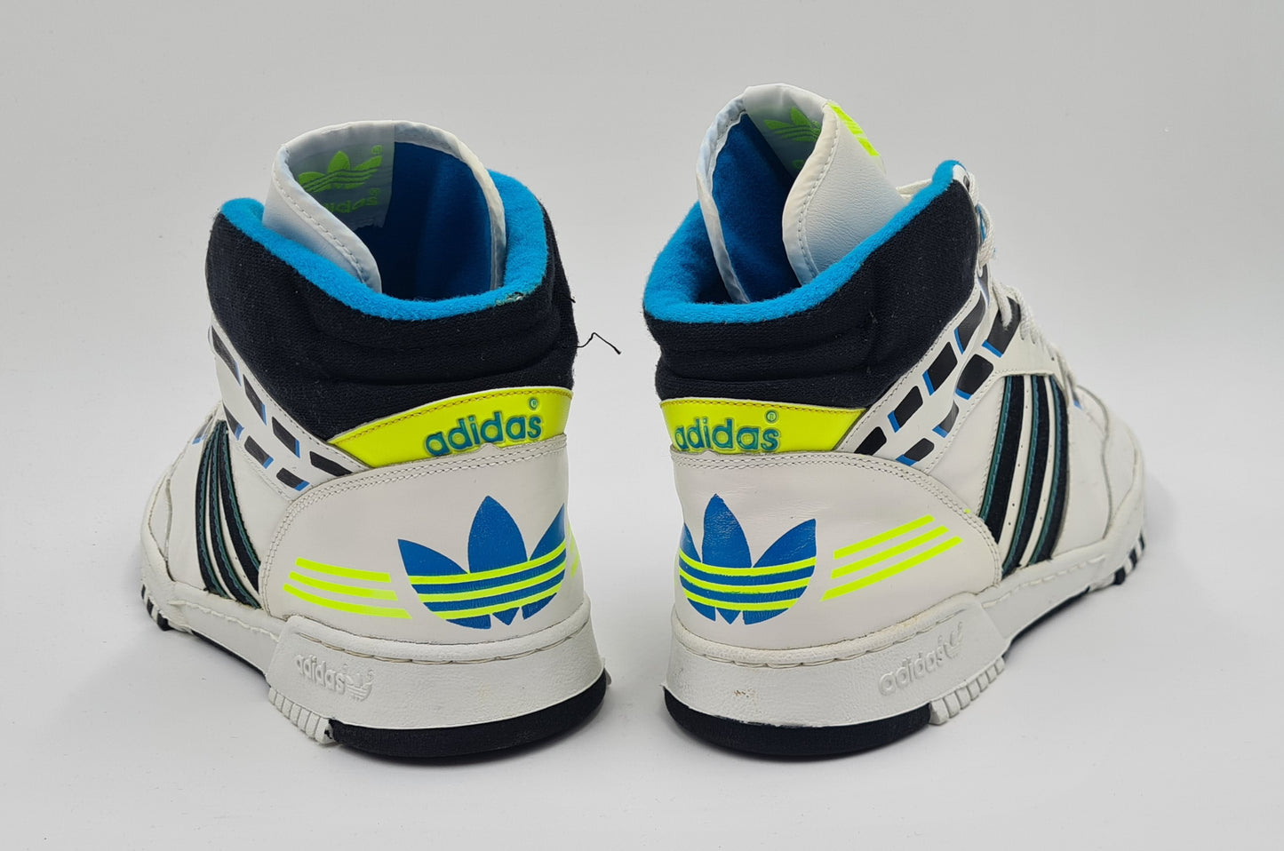 *TOP* Vintage 1980er Adidas 2010 Hi UK 10,5 / EUR 45 1/3