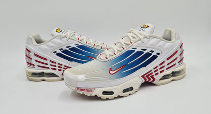 *Guter Zustand* 2022 Nike Air Max Plus 3 III Vivid Blue Gradient Gr. UK 9,5 / EUR 44,5