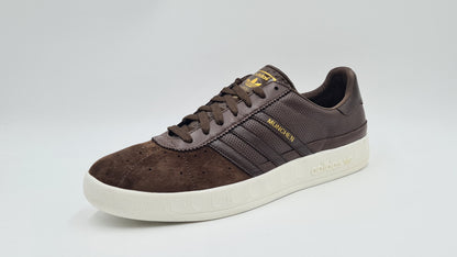 *NEU* Vintage 2011 Adidas München 'Espresso' UK 12 / EUR 47 1/3
