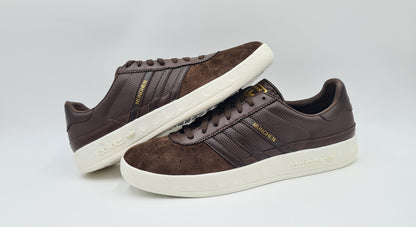 *NEU* Vintage 2011 Adidas München 'Espresso' UK 12 / EUR 47 1/3