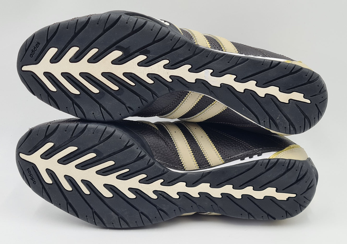 *NEU* 2009 Adidas Adi Racer Low Good Year Braun Gr. UK 10 / EUR 44 2/3