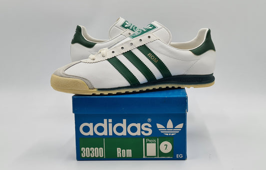 *NEU* Vintage 1980er Adidas Rom mit grünen Streifen UK 7 / EUR 40 2/3
