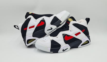 *NEU* Vintage 1995 Nike Air DVST8 Basketball Schuhe UK 10 / EUR 45