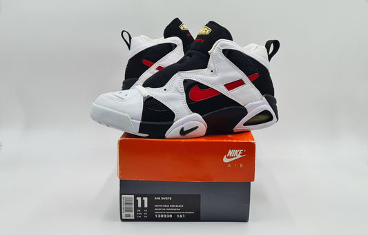 *NEU* Vintage 1995 Nike Air DVST8 Basketball Schuhe UK 10 / EUR 45