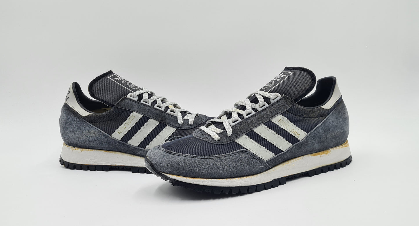 *UNWORN* Vintage 1980er Adidas New York West Germany UK 9,5 / EUR 44