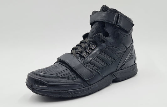*Guter Zustand* 2015 Adidas x Junn.J ZX 8000 Mid Schwarz Gr. UK 9 / EUR 43 1/3