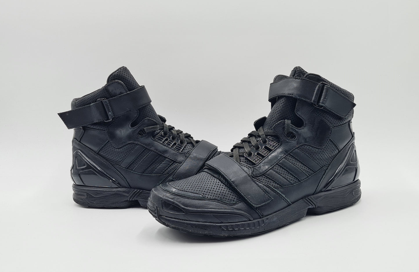 *Good condition* 2015 Adidas x Junn.J ZX 8000 Mid Black UK 9 / EUR 43 1/3