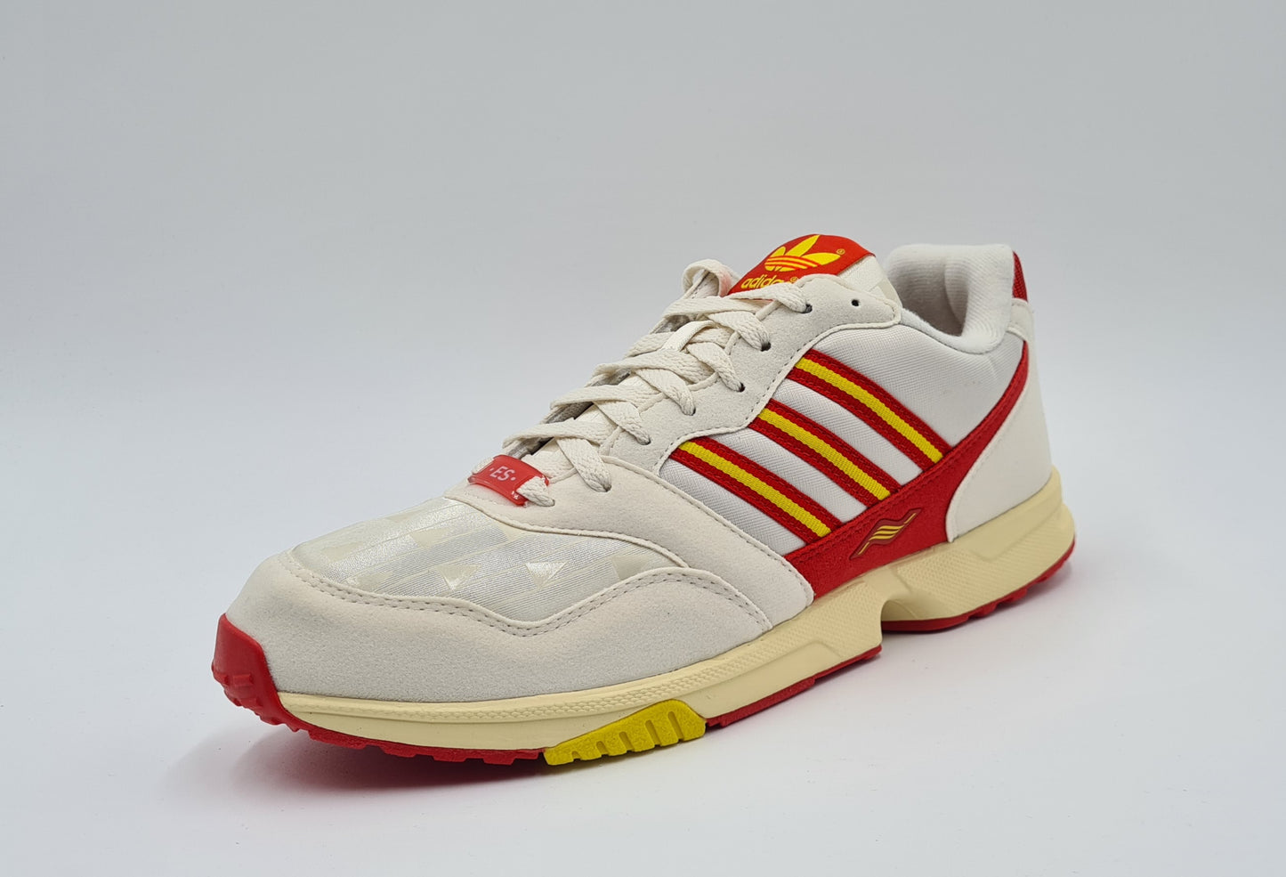 *NEU* 2021 Adidas ZX 1000 C Spanien Gr. UK 10 / EUR 44 1/3