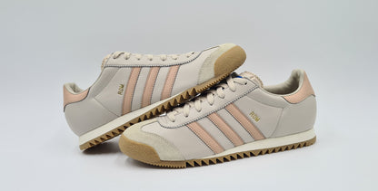 *NEW* 2017 Adidas Rom Sample Pink UK 8.5 / EUR 42 2/3