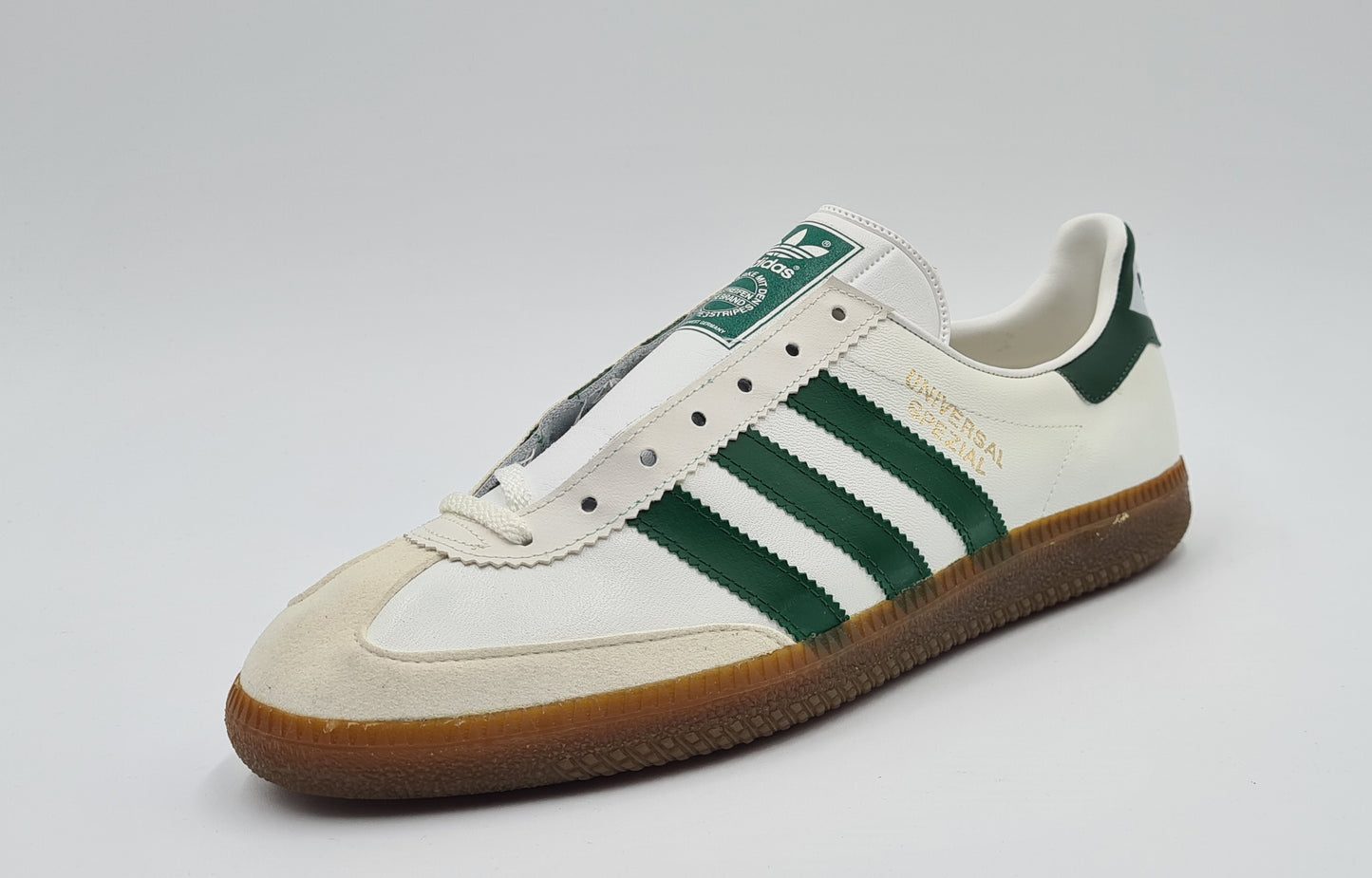 *NEU* Vintage 1980er Adidas Universal Spezial grüne Streifen UK 7,5 / EUR 41 1/3