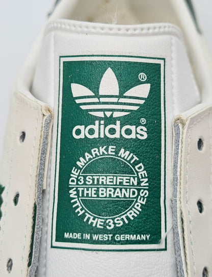 *NEU* Vintage 1980er Adidas Universal Spezial grüne Streifen UK 7,5 / EUR 41 1/3