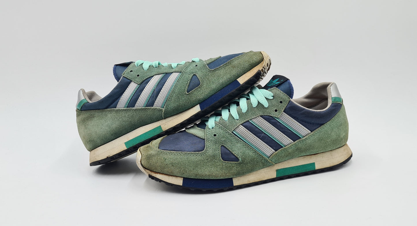 *Fair Condition* Vintage 1980s Adidas Rochester UK 7 / EUR 40 2/3