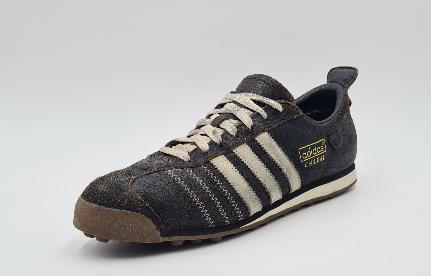*VGC* Vintage 2013 Adidas Chile 62 Brown UK 9 / EUR 43 1/3