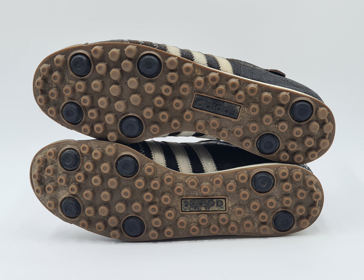 *VGC* Vintage 2013 Adidas Chile 62 Brown UK 9 / EUR 43 1/3