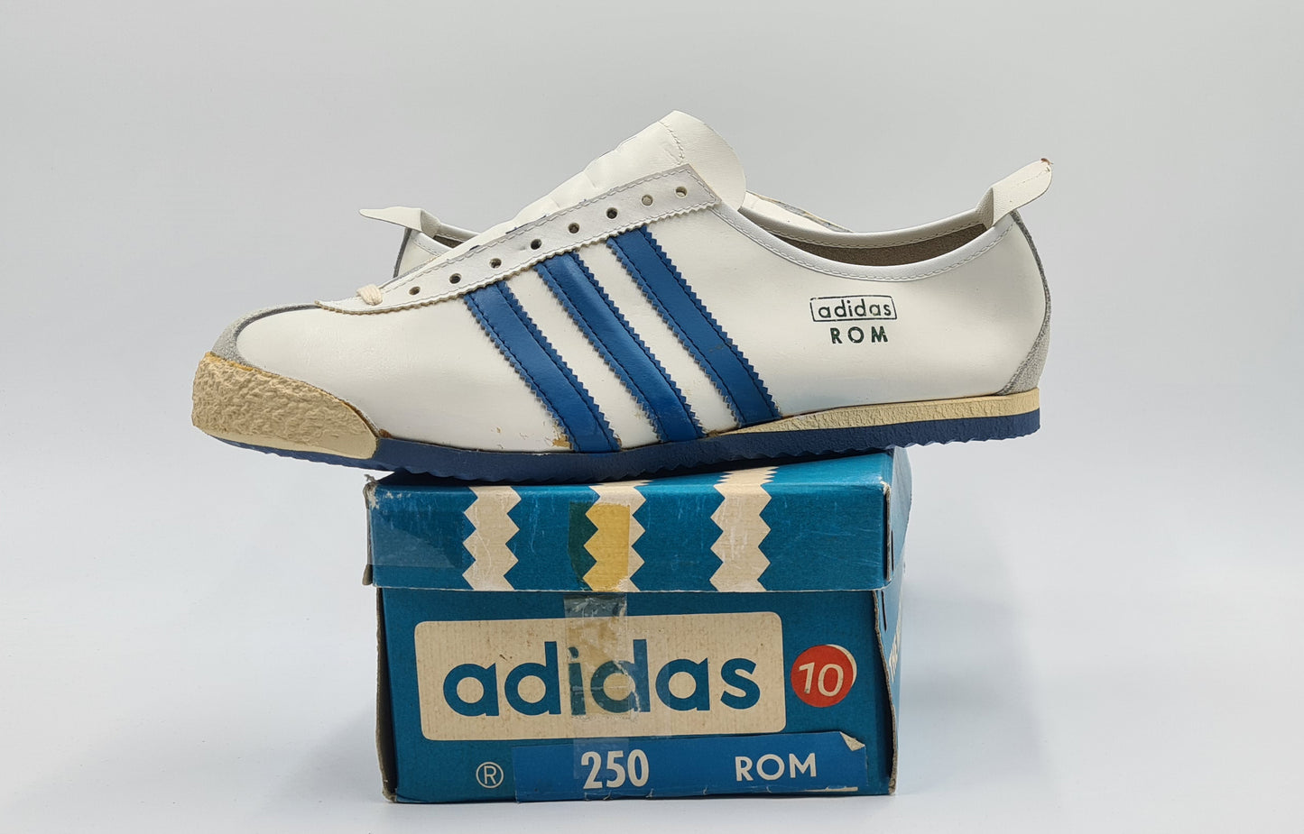 *NEU* Vintage 1960er Adidas Rom Western Germany UK 10 / EUR 44 2/3