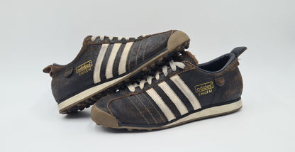 Vintage 2004 Adidas Chile 62 Brown UK 10 / EUR 44 2/3