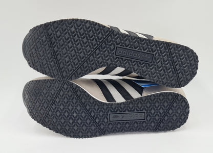 *LIKE NEW* Vintage 2008 Adidas ZX Racer UK 9.5 / EUR 44