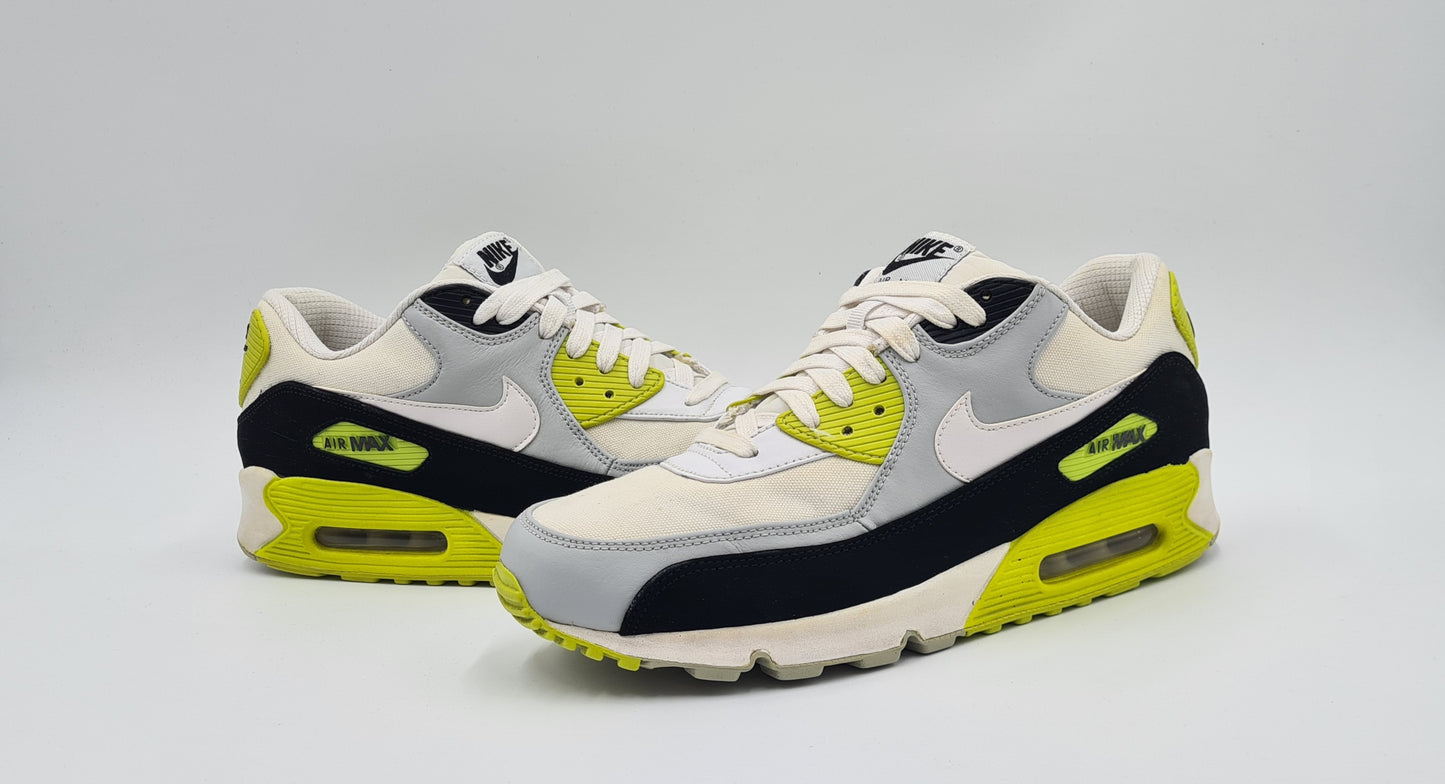 *Good Condition* 2013 Nike Air Max 90 Premium UK 8.5 / EUR 43