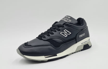 *WIE NEU* New Balance 1500 Schwarz Made in England Gr. UK 7 / EUR 40,5