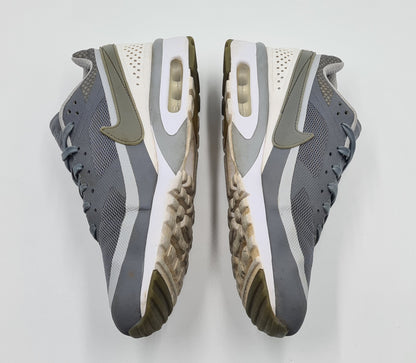 *Guter Zustand* 2015 Nike Air Max Classic BW Ultra Grau Gr. UK 8,5 / EUR 43