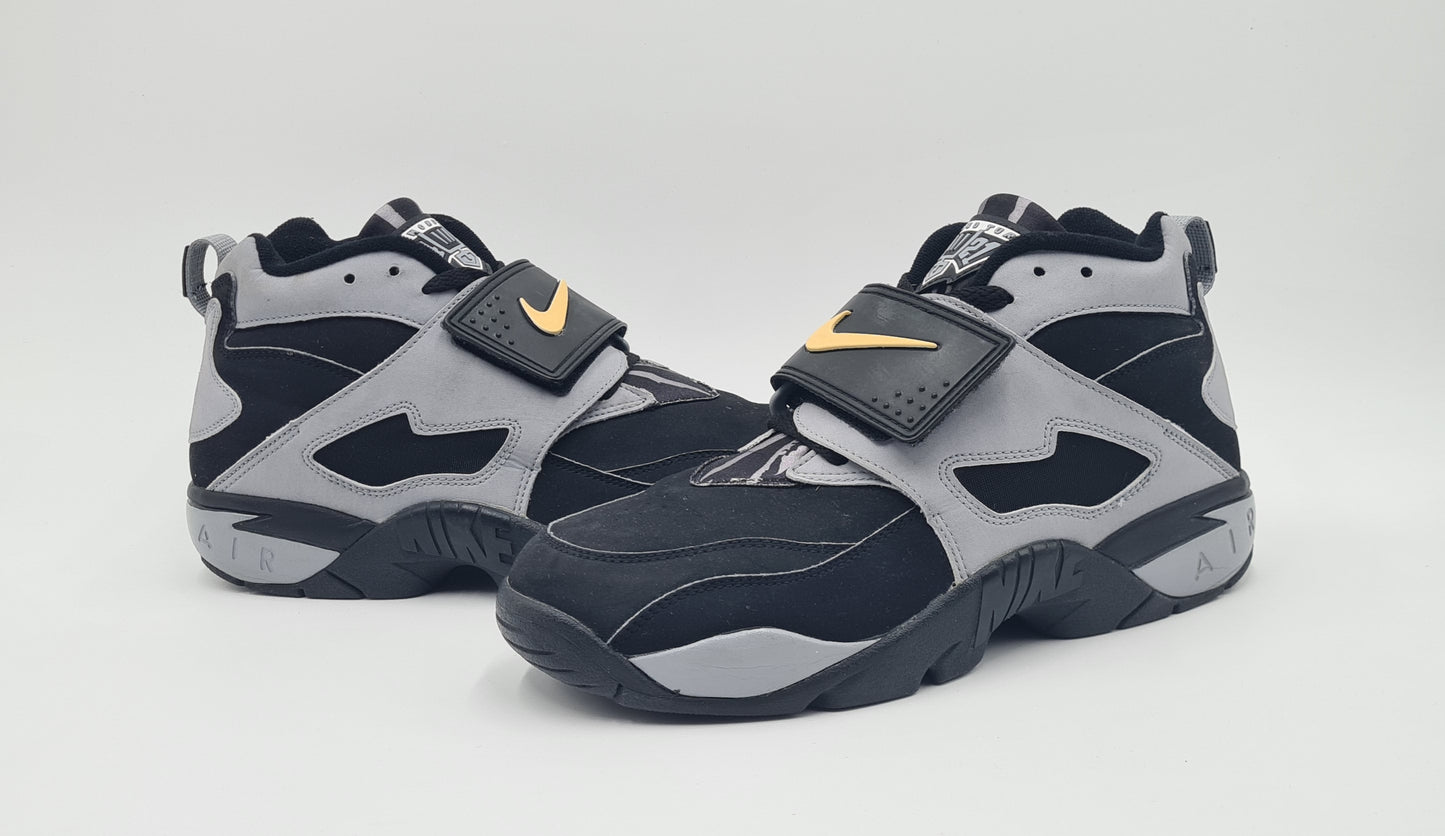 *WIE NEU* 2005 Nike Air Diamond Turf 'Deion Sanders' Retro UK 8,5 / EUR 43