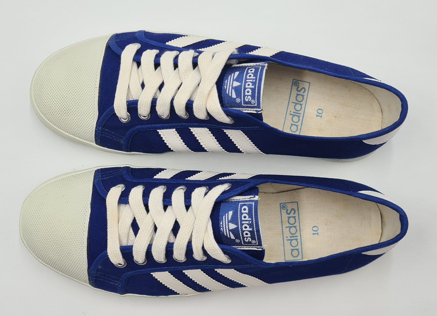 *WIE NEU* Vintage 1980er Adidas Adria Trainer UK 10 / EUR 44 2/3