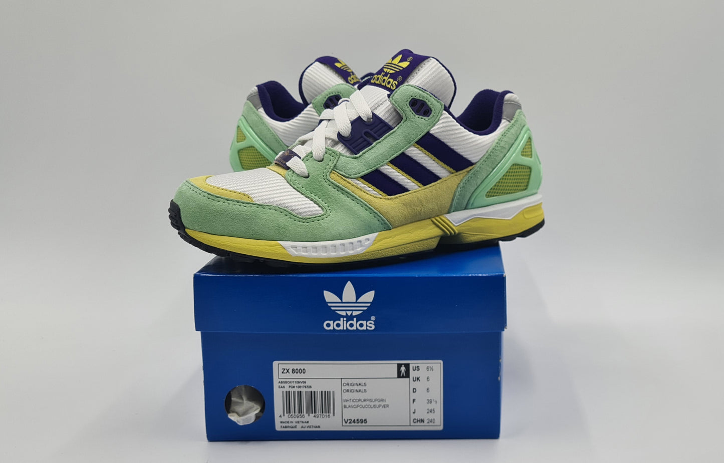*NEW* 2011 Adidas ZX 8000 Super Green UK 6 / EUR 39 1/3