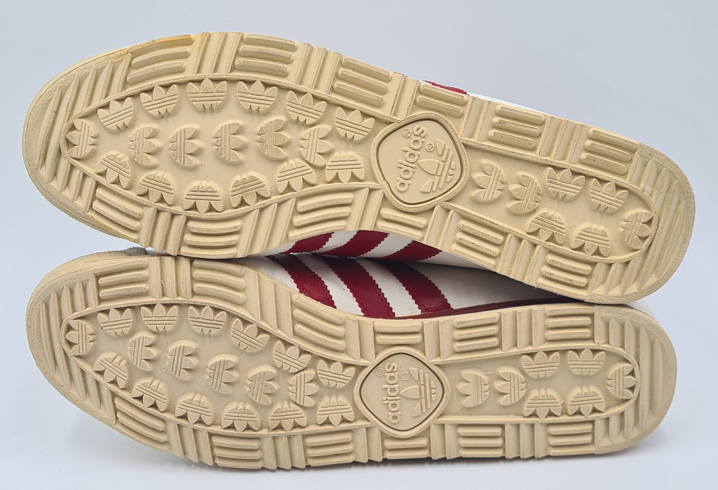 *NEW* Vintage 1980s Adidas Vienna West Germany UK 11.5 / EUR 46 2/3