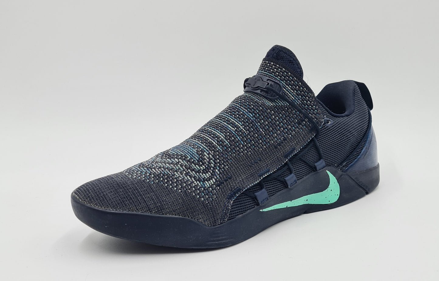*Guter Zustand* 2017 Nike Kobe A.D. NXT Mambacurial Gr. UK 10 / EUR 45