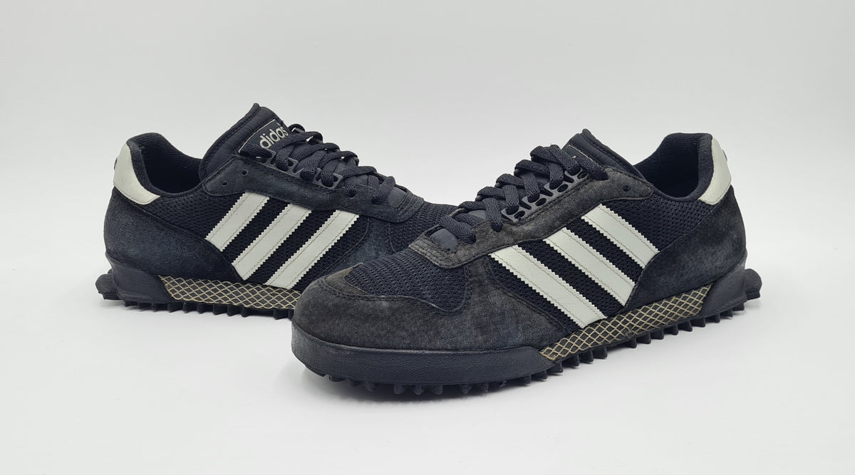 *Guter Zustand* 2001 Adidas Marathon TR Schwarz UK 9,5 / EUR 44