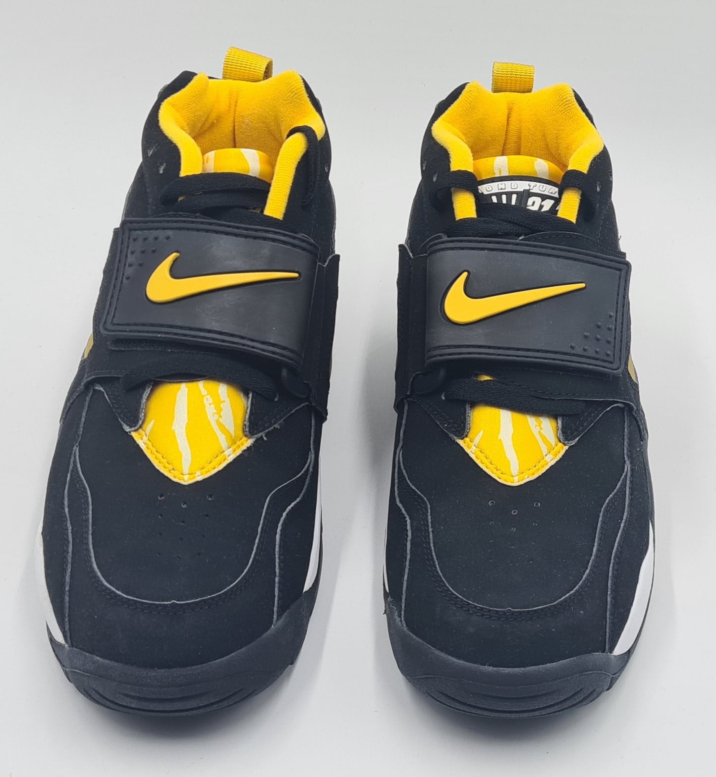 *WIE NEU* 2006 Nike Air Diamond Turf 'Deion Sanders' Retro UK 9 / EUR 44