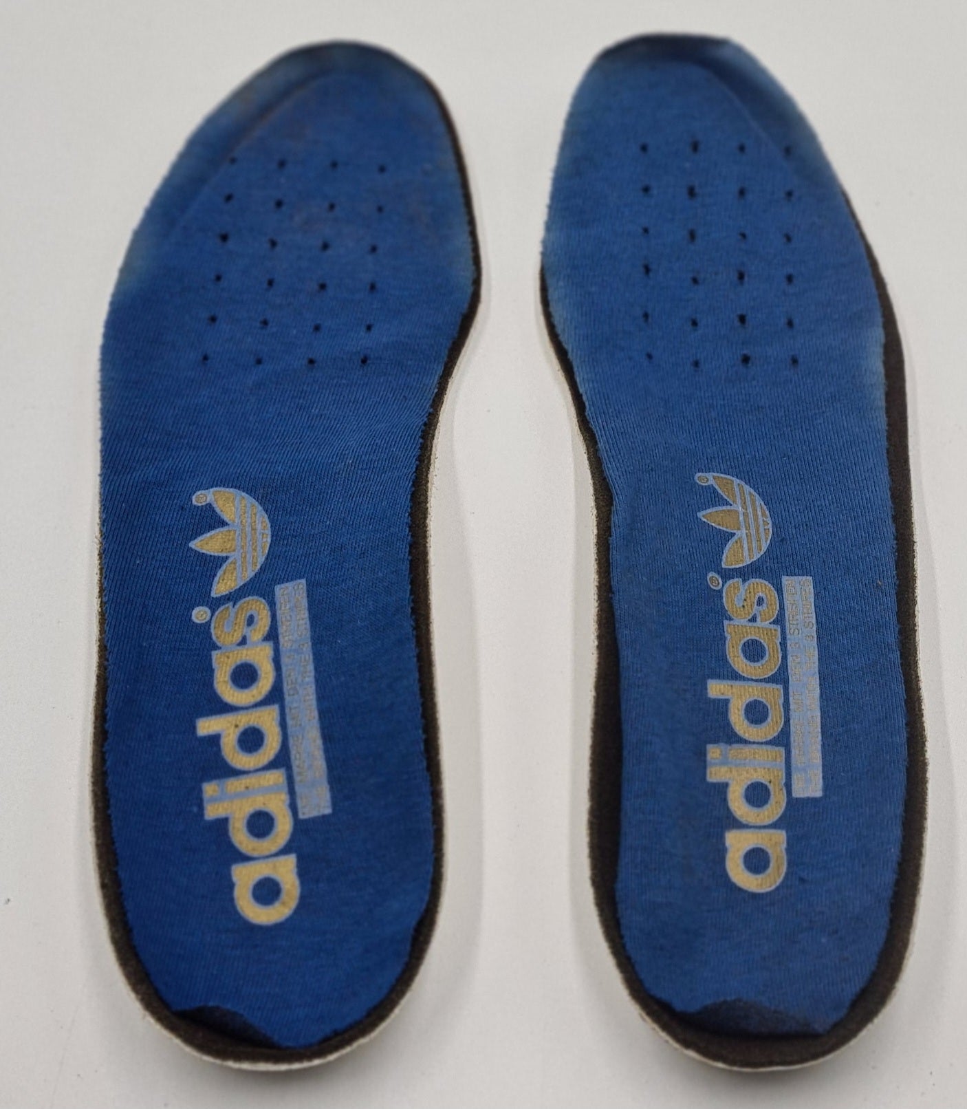*Guter Zustand* Vintage 1980er Adidas Marathon TR Blau Yugoslavia UK 11,5 / EUR 46 2/3